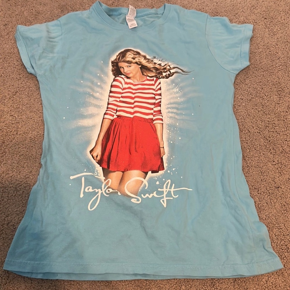 Speak now Taylor swift world tour shirt